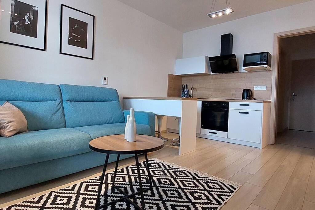 Apartman Soul 200 M Do Centra S Private Parking Free Lägenhet Košice Exteriör bild